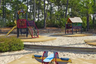 Image de Agréable appartement pour 4 personnes avec Wifi, piscine, Tv, balcon et animaux admis