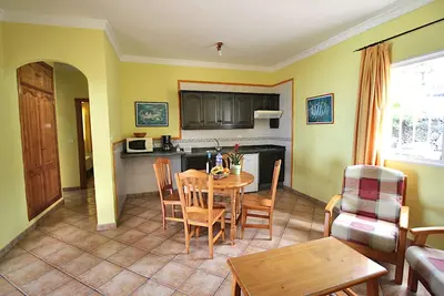 Image de Apartment 3 - El Poleal