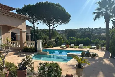 Image de Maison de vacances 1ere ligne du golf 5 minutes de la plage