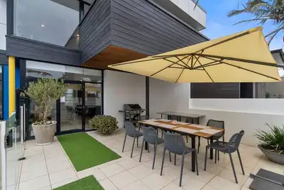 Image de Sunset Seaside Sanctuary