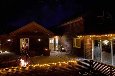 Image de Belle maison à Auklandshamn avec jacuzzi
