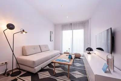 Image de Sweett | Fira 504 - Deux Chambres Appartement, Couchages 5