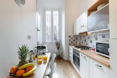 Image de Bdc Maison Sophie at Vatican - Free Netflix!