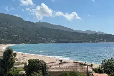 Image de Appartement F2 à 2mn à pied de la plage de la Liscia