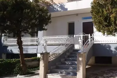 Image de Apartment located in a quiet place just 1. 5 km from the Cmpano Amphitheater