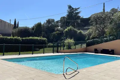 Image de Mon petit paradis pour l'été sur Saint aygulf  2 chambres 6 couchages