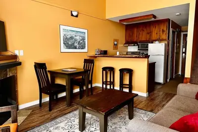 Image de Apex Mountain ~ Alpine Ski Inn ~ Best Location on The Hill