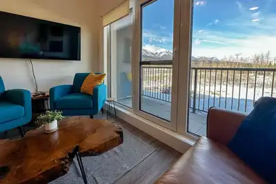 Image de Oso203 · The Cache Contemporary Dt Condo