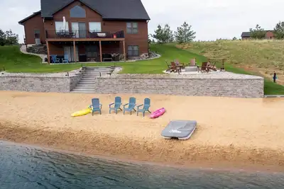 Image de Kokomo Cabin: Cozy Fires, Family Fun & Lake Views