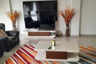 Appartement haut standing au Virage avec vue sur mer