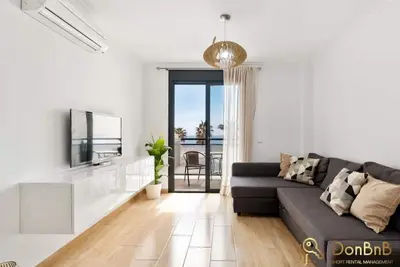 Appartement cozy avec vue sur la mer et parking privé à Fuengirola