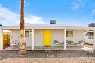 Image de Central Phx Kid/Pet friendly home next to Banner Hospital & Historic Coronado