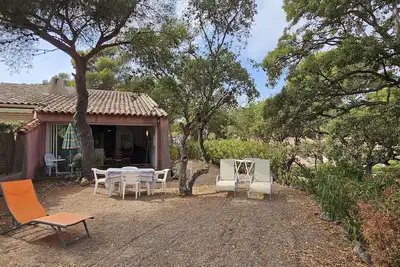 Image de Confortable cottage pour 4 personnes, vue sur la mer, jardin, piscine commune