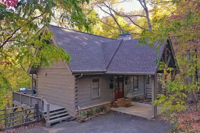 Image de Elemental Bliss - Enjoy cookouts on the deck and peaceful valley views!