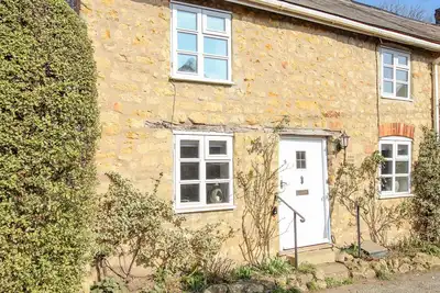Image de 1 Rose Cottage, pet friendly, with a garden in Shipton Gorge
