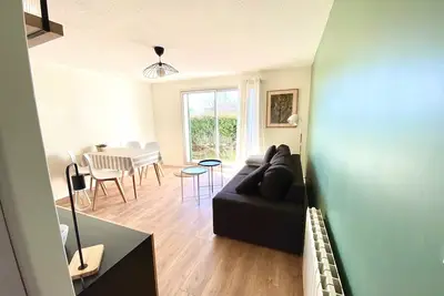 Image de Appartement Baigné de Lumière au Pied des Plages