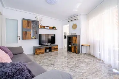 Image de Apartment with three bedrooms in an area with developed infrastructure!