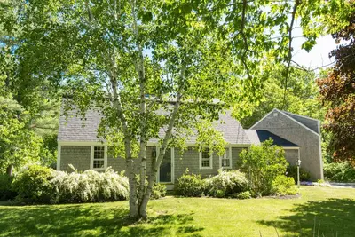 Image de Classic Maine: Gardens, Harbors, Farms, and Beaches in a Peaceful Garden Setting