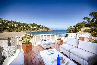 Image de Appartement \"Penthouse Sa Riera\" avec vue sur la mer, Wi-Fi et climatisation