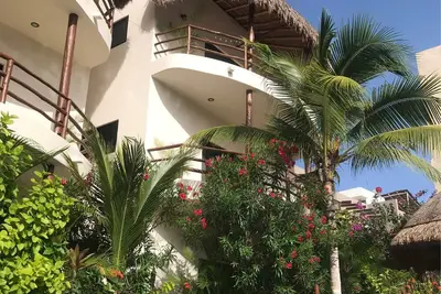 Image de Tua Tulum 4 large confertevole pool and parking space