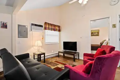 Chardonnay Cottage - Gotl Strip - Cozy & Quaint