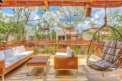 Image de Private Rooftop Pool and Lounge, 2 Cenotes Onsite!