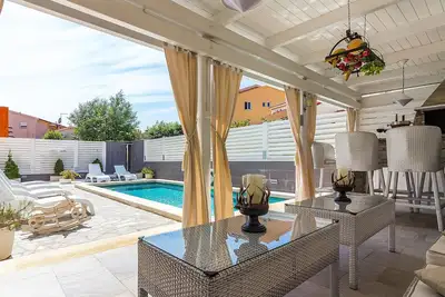 Image de Superbe appartement à Pula avec WiFi