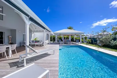 Image de Superbe Villa avec Piscine, Saint-François