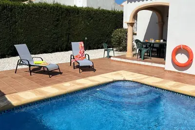 Image de Appartement dans une maison de vacances avec piscine privée, Wifi, climatisation, Tv, terrasse