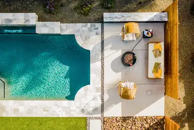 Image de Daisy by AvantStay | Modern Home w/ Spacious Backyard, Pool & Table Tennis