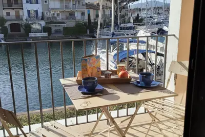 Image de Port Grimaud - Studio Cabine 4 personnes - Vue sur le port