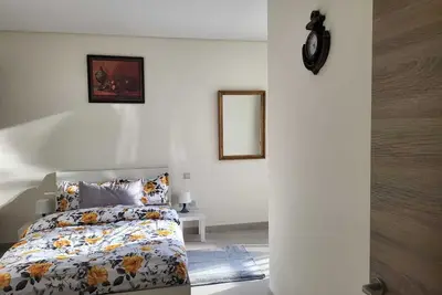 Image de Fully furnished 2br Apartment with maidsroom