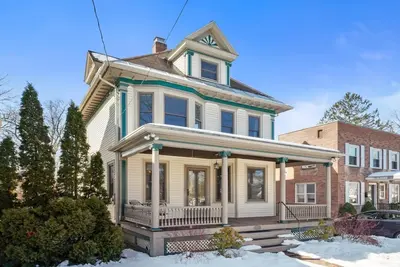 Image de Historic 4 Bedroom Home in Upper Union
