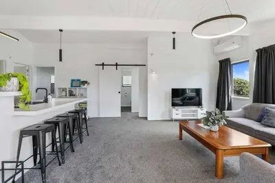 Image de Great Lynmore Home | Ride to the Redwoods Forest