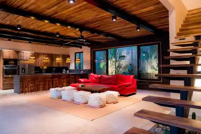 Image de Luxury Villa with Terrace and Pool, just 2 minutes walk from the beach!