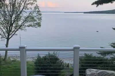 Image de Lake Champlain and the Adirondack Mountains