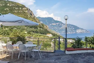 Image de Villa Cristina with 3 bedrooms and free parking