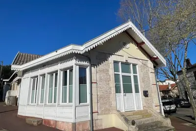 Image de Maison 4 chambres avec clim, Wi-Fi à 5 min de la plage à Arcachon