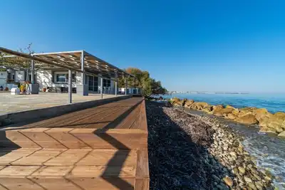 Image de Seaside Private Beach Villa 3br w/ 3. 5 Ba
