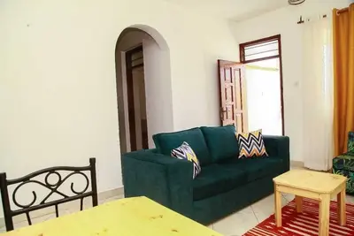 Image de Spacious 1 bedroom unit, 8 mins drive to the beach Nyali rd