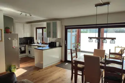 Image de Large Lennep maisonette apartment in the countryside - centrally located