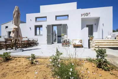 Image de A beautiful apartment in Agios Onoufrios, Akrotiri, Chania