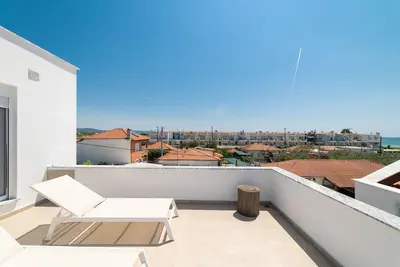 Image de Dionysos Residential Complex