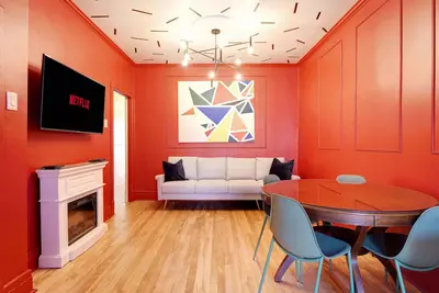 Image de L'Union Montréal | Métro | Stationnement ($)