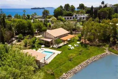 Image de Villa en bord de mer - Vacances d'été de rêve
