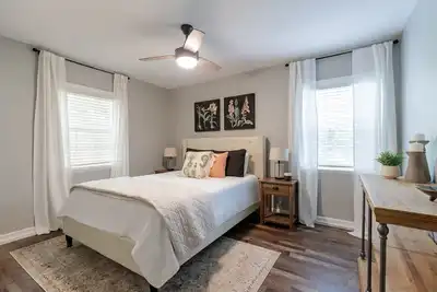 Image de Restful Retreat - 4 Beds, Sleeps 6, Fenced Yard