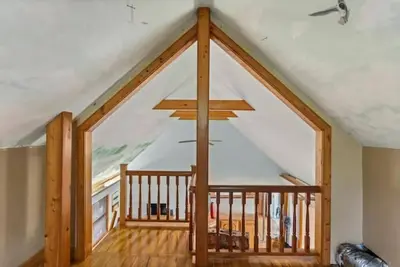 Image de Amazing townhome downtown walk to restaurants, bars and Depot Park.