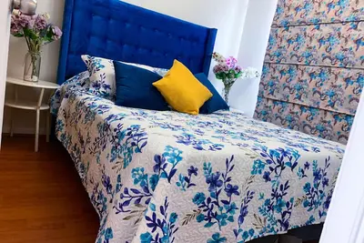 Metro Santa Ana Apartment 2. 2 (2 bedrooms)