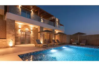 Image de Away from touristic noise. \nΤhe best way to relax your body and soul