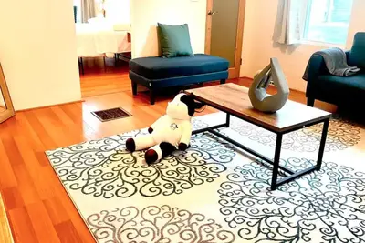 Image de Entire Home 🏡 30mins to everywhere Boston